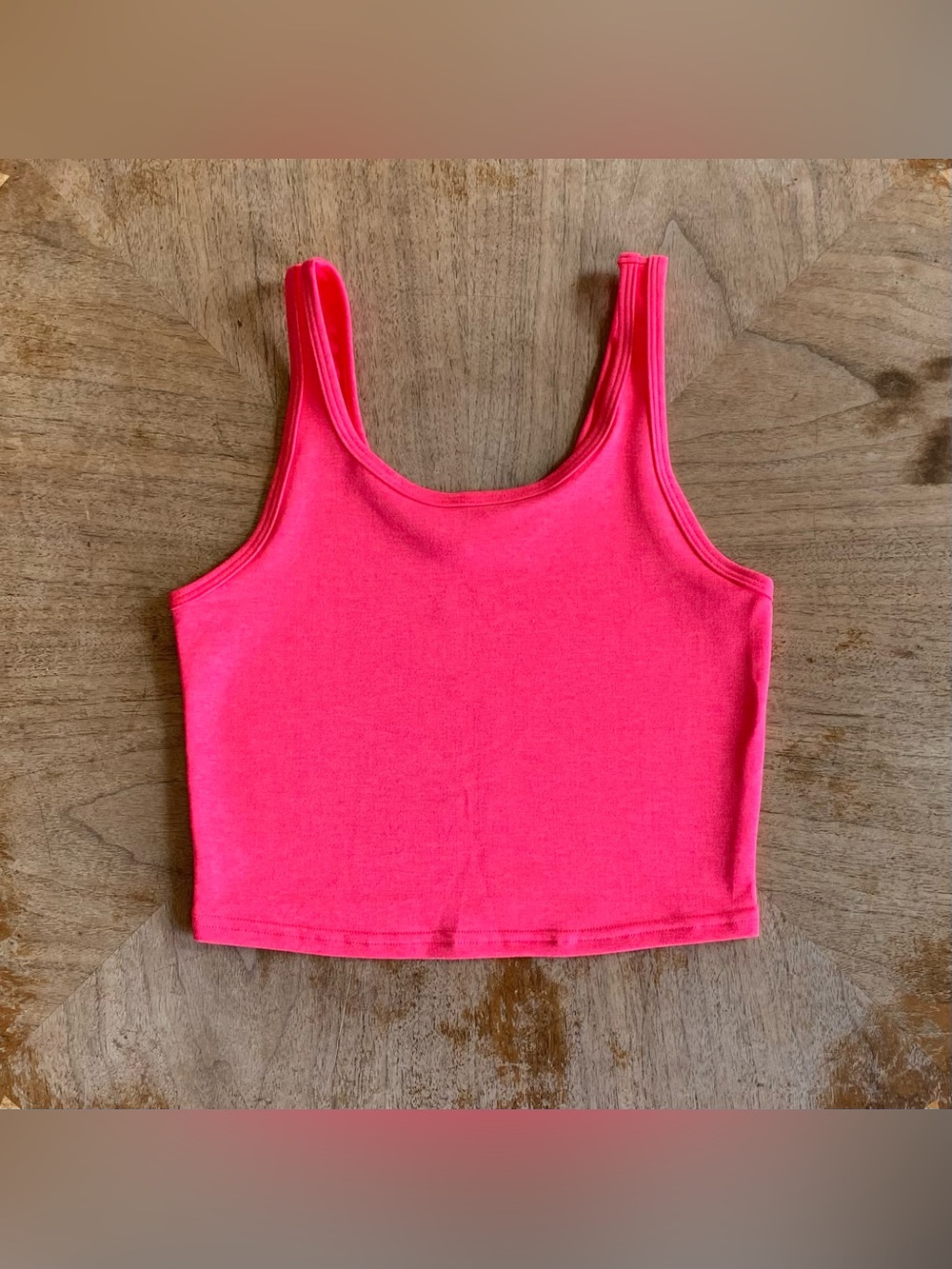 Fleo Neon Punch Breeze Tank